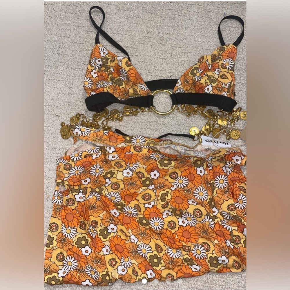 Her Pony the Label 70s floral matching set - jingle bra top and skirt